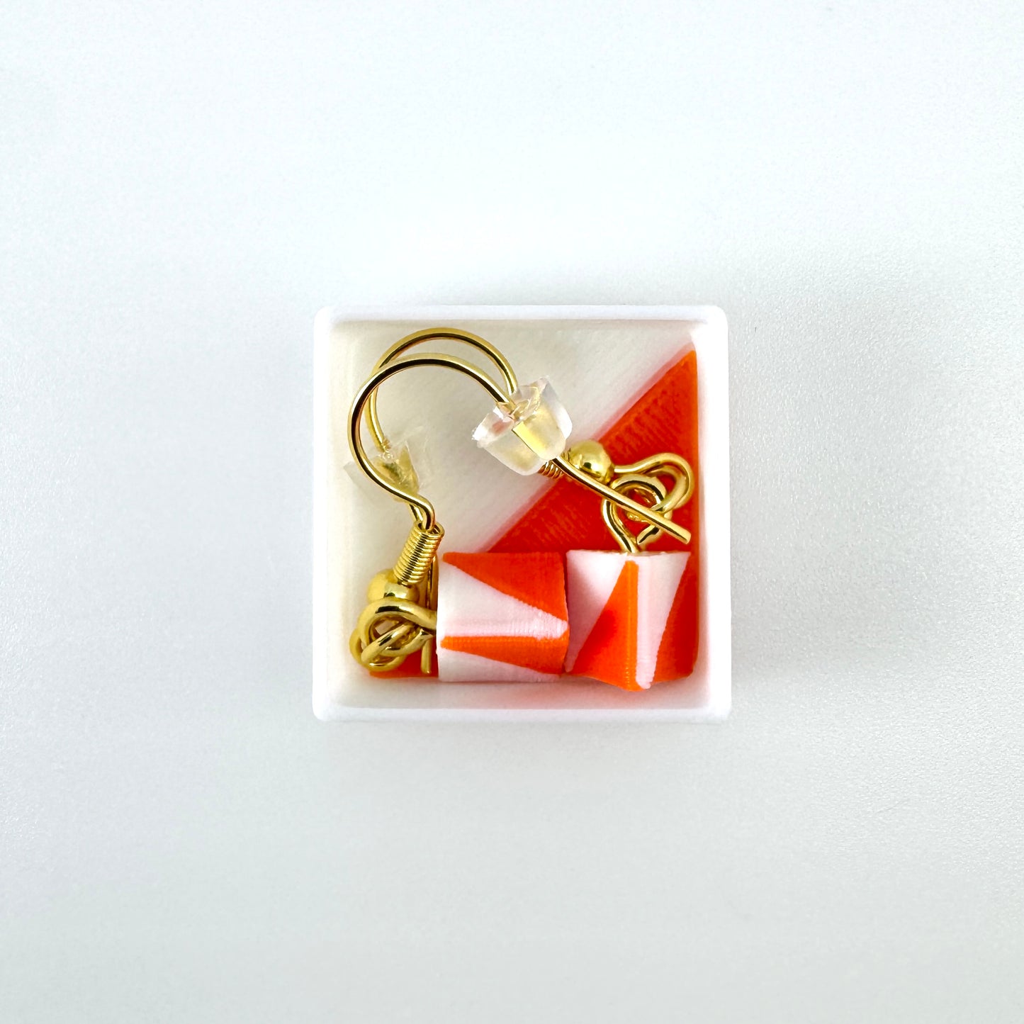 O Flag Earrings, Simple Hook and Loop