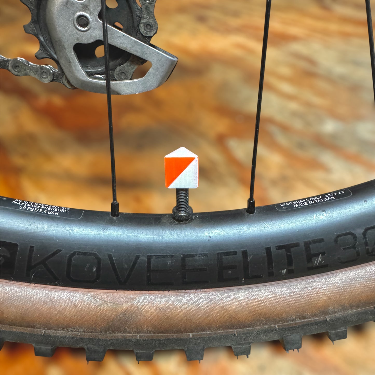 O-Flag tire valve caps (Presta/Schrader/Dunlop)